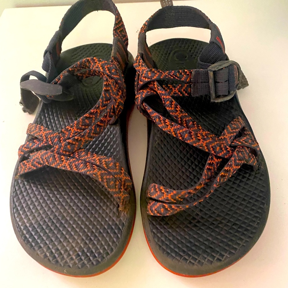 Chacos size 1